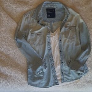 AEO Button Up long sleeve, Medium
